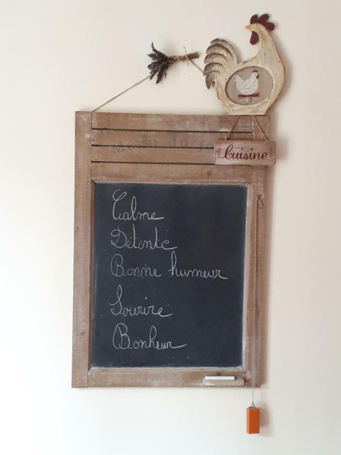 Au Chat Perche Mareil-sur-Mauldre ภายนอก รูปภาพ
